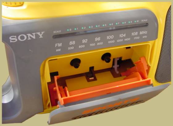 Sony CFM-104