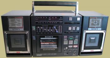 Sony CFS-9000