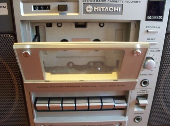 Hitachi TRK-8190 Mid