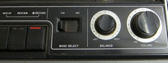 Sanyo M 9923 Top Right