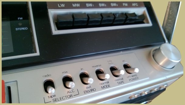 williamsons-aie-2000-enviro-stereo-buttons
