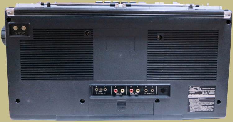 Sharp GF-303 Back